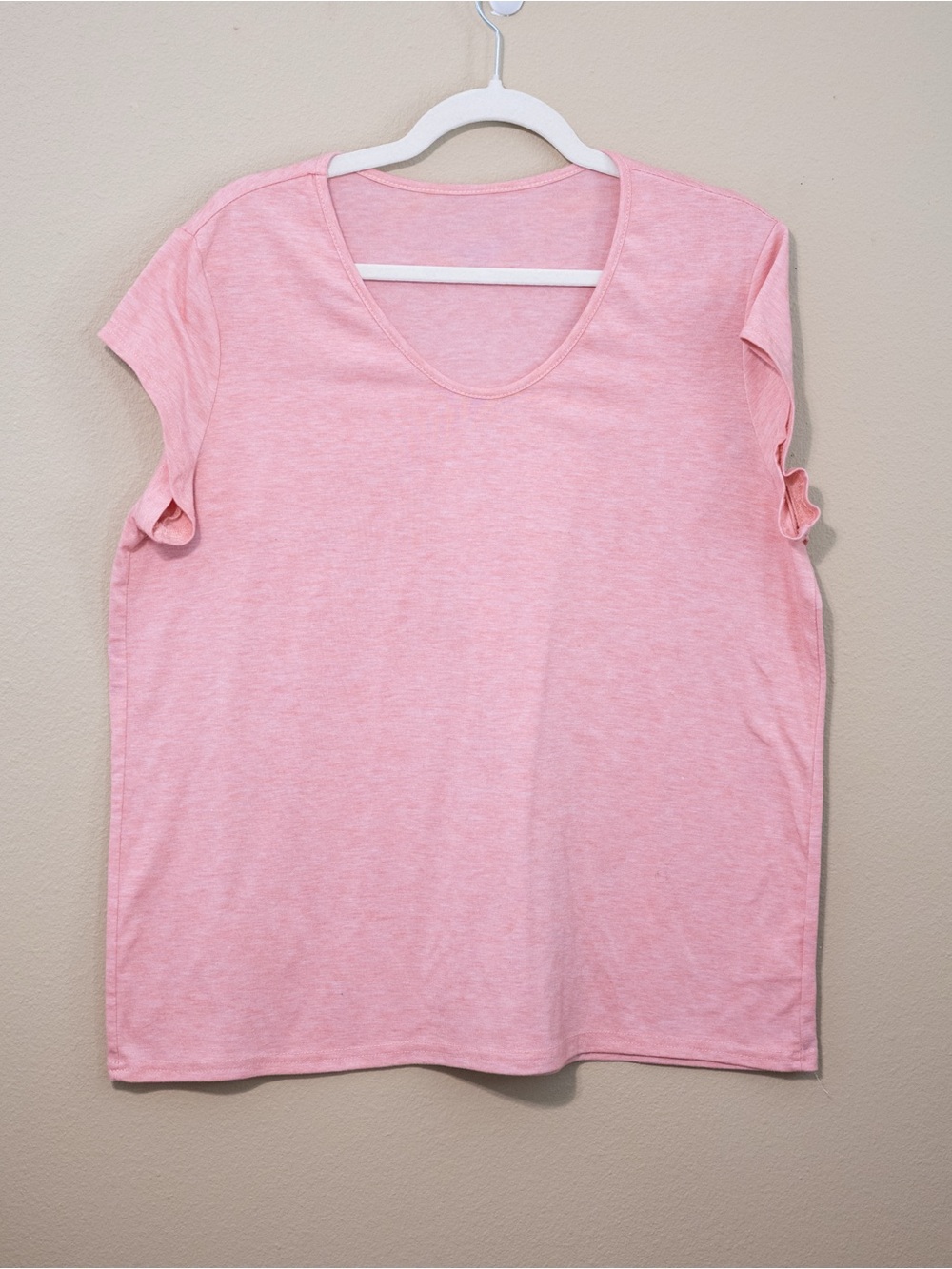 Women's Coral V-Neck Short Sleeve Top